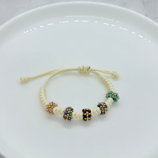Neutral White Bracelet